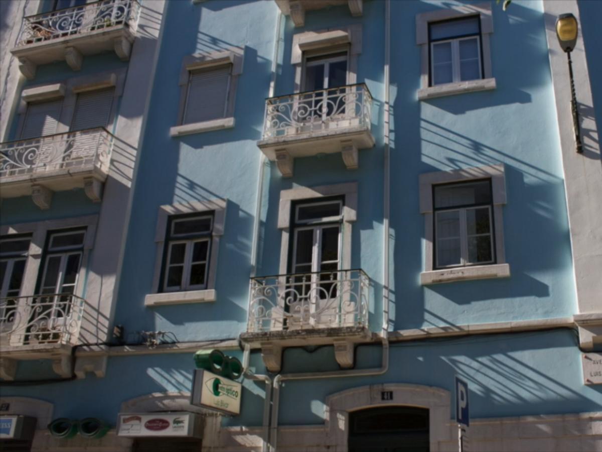 شقة White And Grey Lisboa المظهر الخارجي الصورة